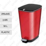 Plastyk Kosz na śmieci plastikowy z pedałem 50 L metaliczny czerwony
